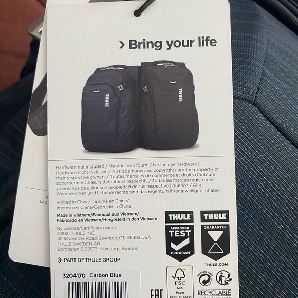 THULE 28L Construct Backpack NWT - Picture 2 of 8
